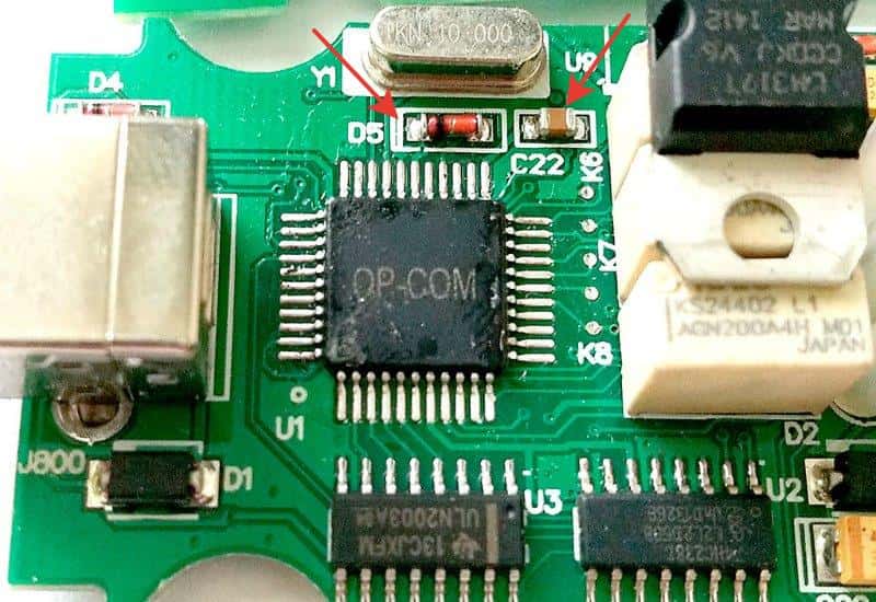 Диод D5 и конденсатор C22 на плате OP-COM ver 6